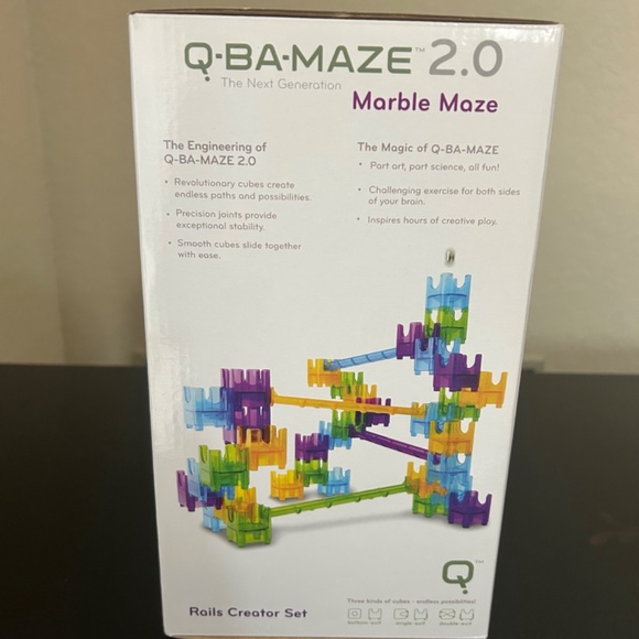 Q-Ba-Maze 2.0 Marble Maze Rail Creator Set. - Picture 6 of 7